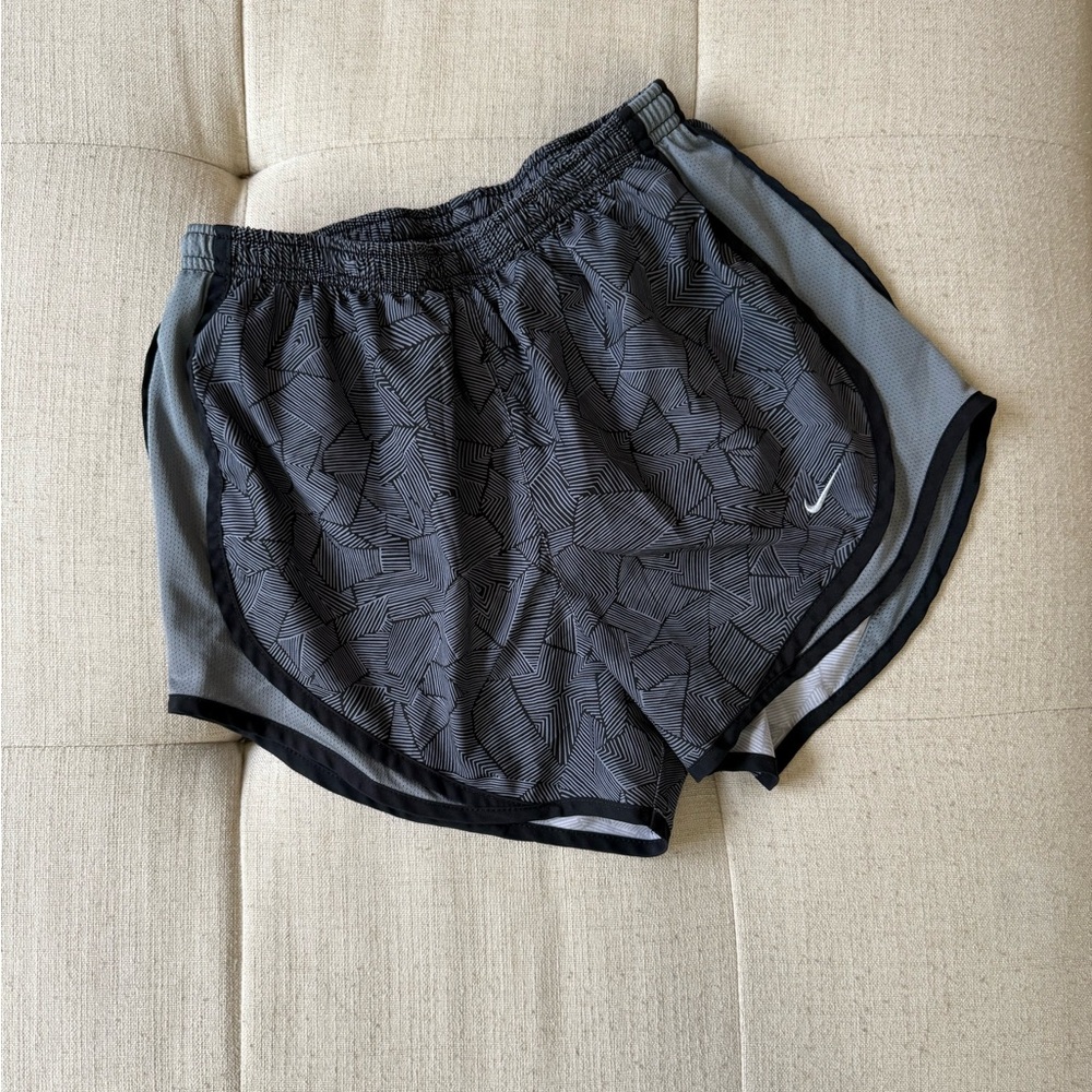 Nike Women’s Dri-Fit Running Shorts SZ S
